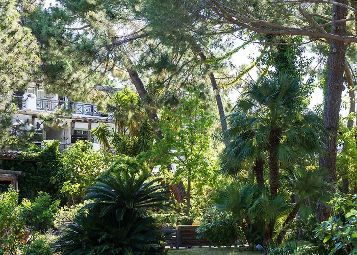 Grand Hôtel De Cala Rossa&Spa Nucca